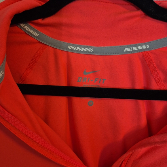 Nike Dri-Fit Element Womens Large Red 1/4 Zip Running Pullover Long Sleeve Top - Picture 3 of 5